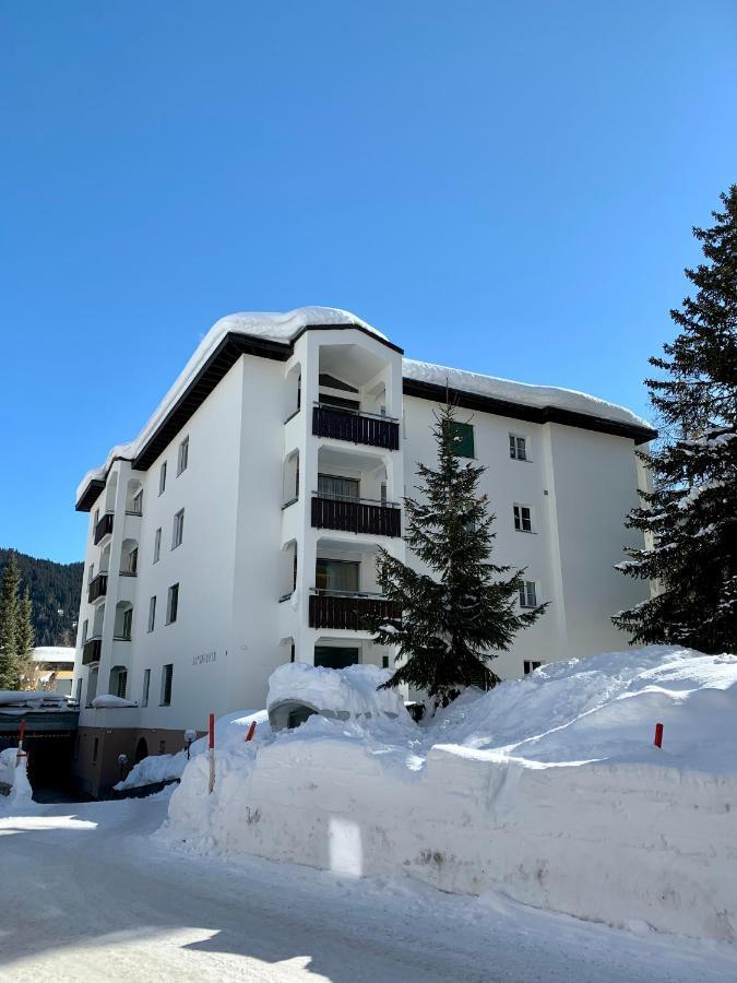 Zentral Bei Kongresshaus, Langlaufloipe, Hallenbad, Garage, Wifi, Voll Ausgestattet - Fewo Gian Davos Exterior foto