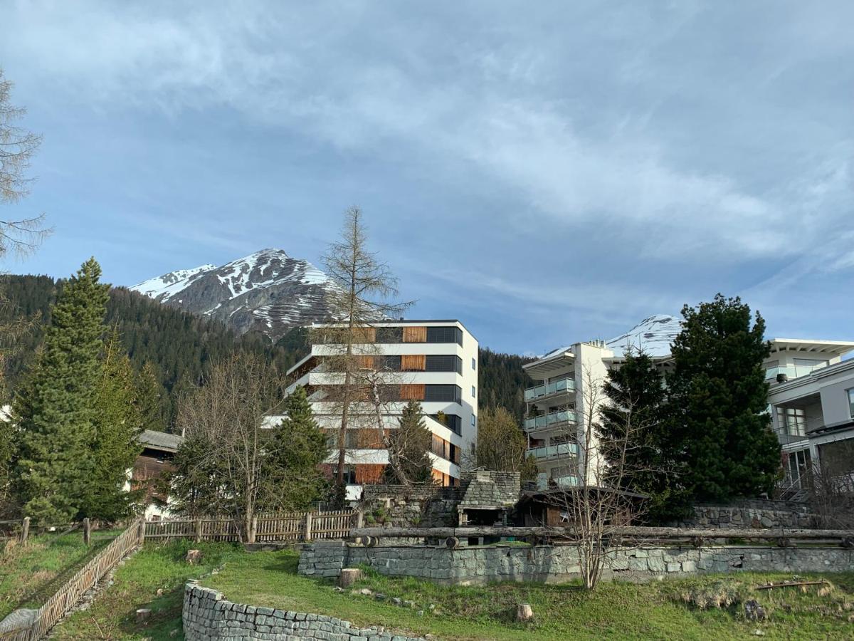 Zentral Bei Kongresshaus, Langlaufloipe, Hallenbad, Garage, Wifi, Voll Ausgestattet - Fewo Gian Davos Exterior foto